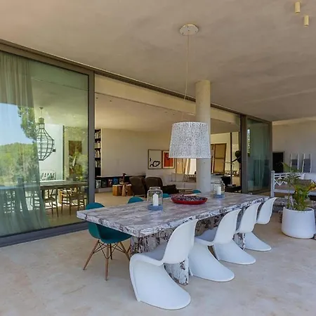Mediteranean With Private Pool * Santa Eularia des Riu